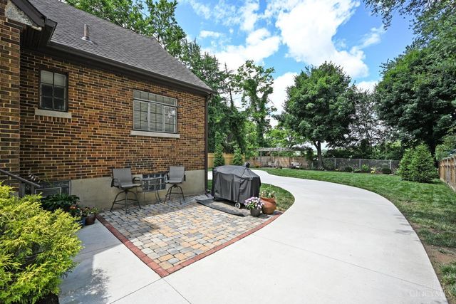 5021 Anderson Place, Cincinnati, OH 45227