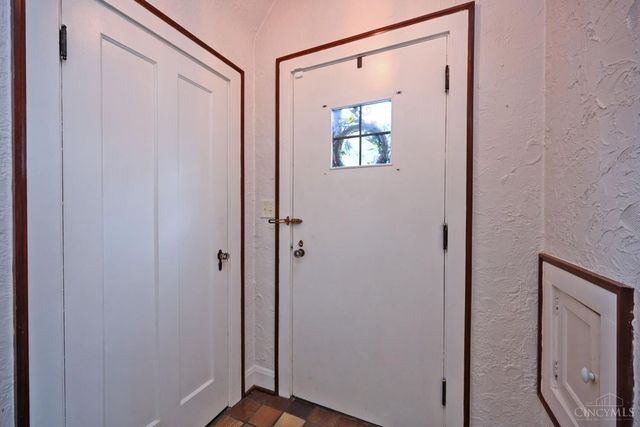 5021 Anderson Place, Cincinnati, OH 45227