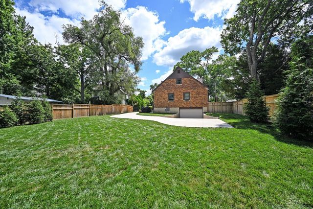 5021 Anderson Place, Cincinnati, OH 45227