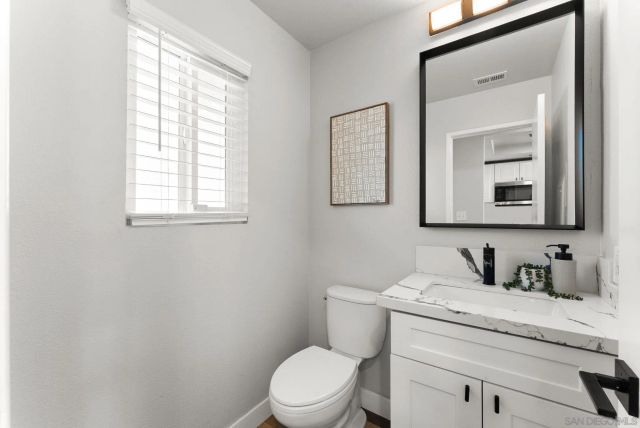 8901 Arlingdale Way, Spring Valley, CA 91977