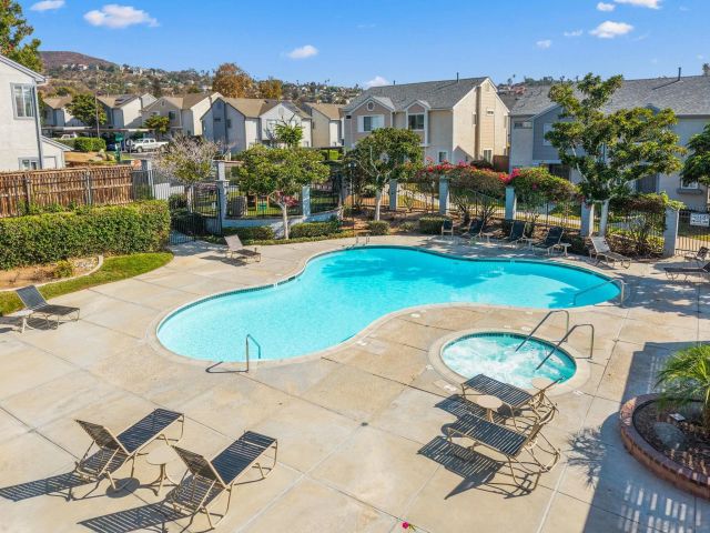 8901 Arlingdale Way, Spring Valley, CA 91977