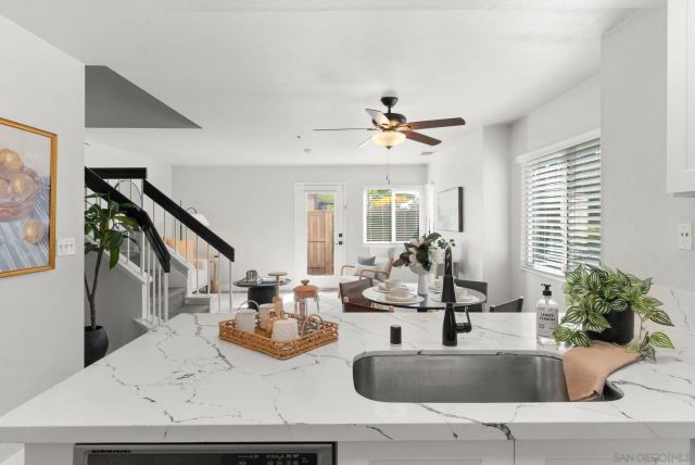 8901 Arlingdale Way, Spring Valley, CA 91977