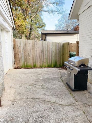 1927 S Gordon Street SW, Atlanta, GA 30310