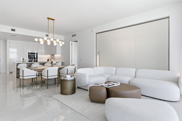 220 Lake Shore Drive 1205, Lake Park, FL 33403