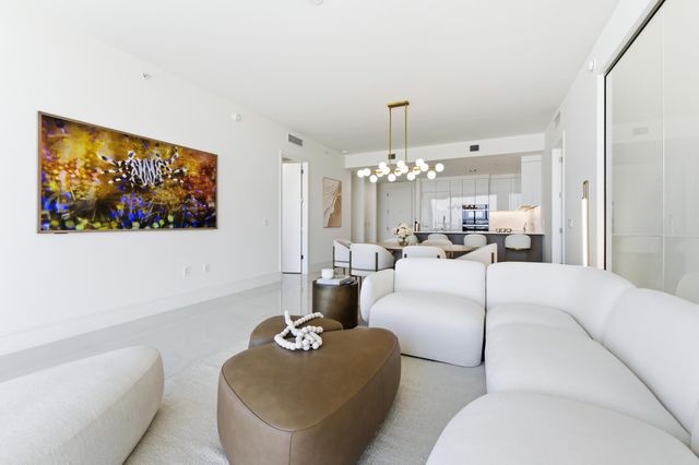 220 Lake Shore Drive 1205, Lake Park, FL 33403