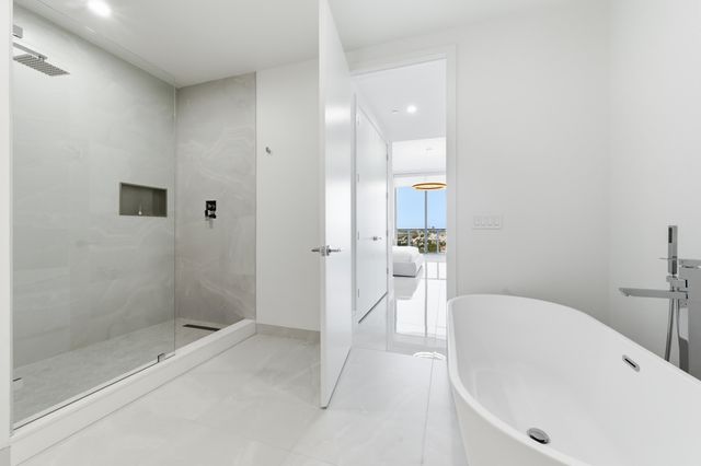 220 Lake Shore Drive 1205, Lake Park, FL 33403