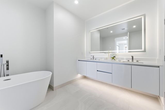 220 Lake Shore Drive 1205, Lake Park, FL 33403