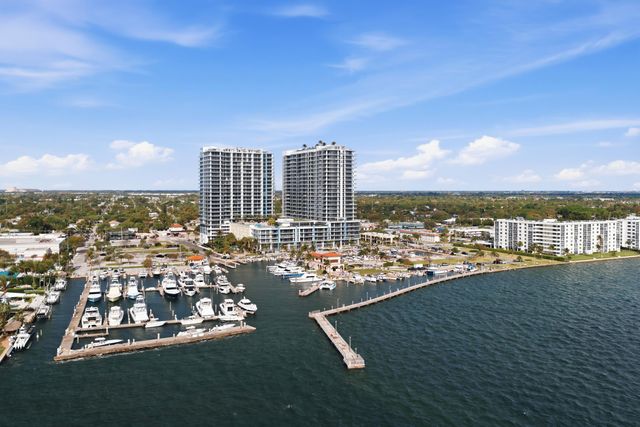 220 Lake Shore Drive 1205, Lake Park, FL 33403