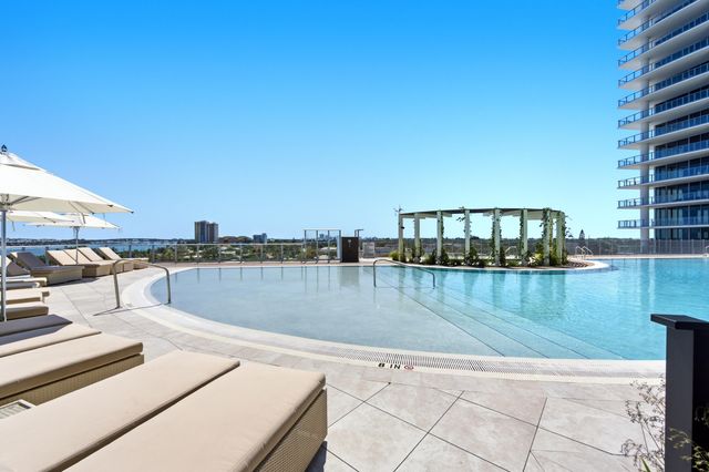 220 Lake Shore Drive 1205, Lake Park, FL 33403