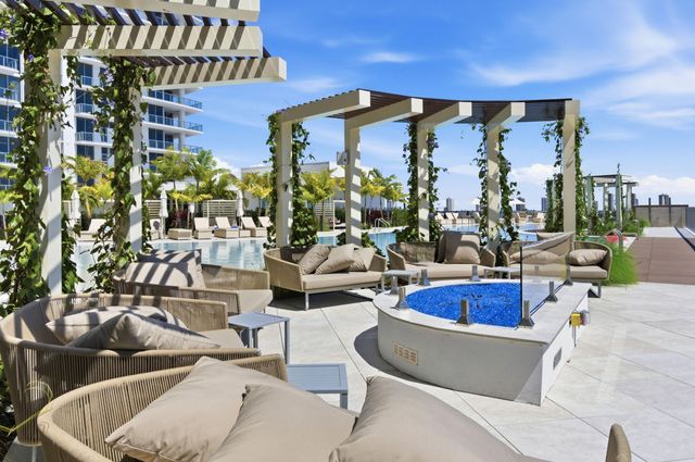 220 Lake Shore Drive 1205, Lake Park, FL 33403