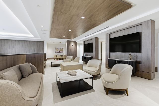 220 Lake Shore Drive 1205, Lake Park, FL 33403