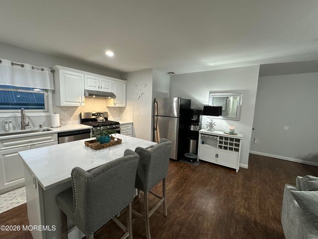 415 Pine Street, Union Beach, NJ 07735