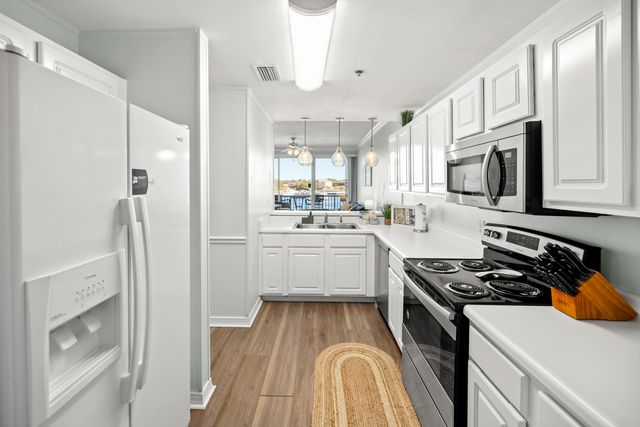 321 Bream Avenue 308, Fort Walton Beach, FL 32548