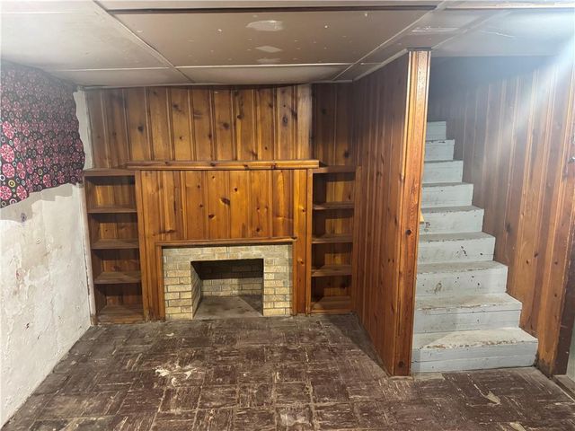 9708 E 67th Terrace, Raytown, MO 64133