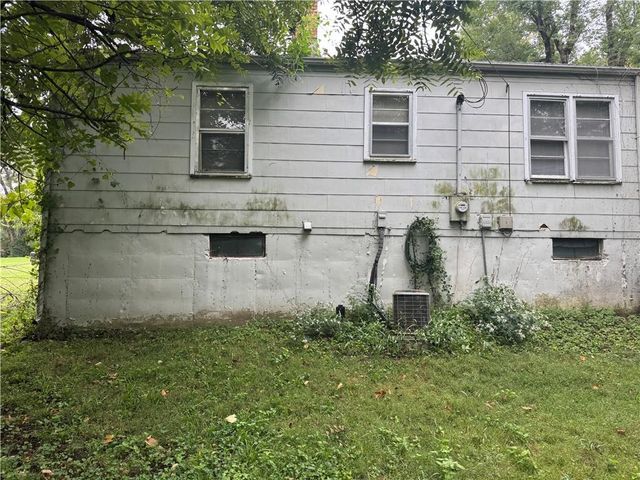 9708 E 67th Terrace, Raytown, MO 64133