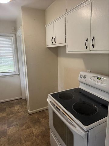 9708 E 67th Terrace, Raytown, MO 64133