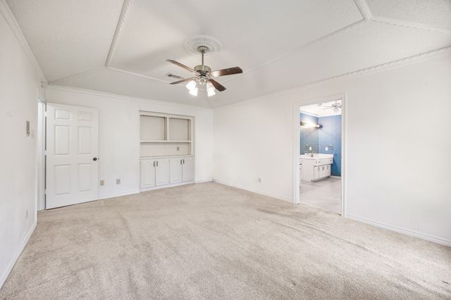 2106 Meadowview Circle, Garland, TX 75043