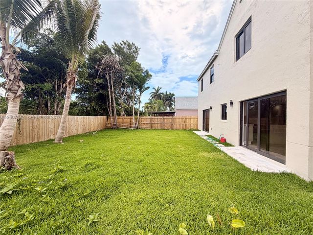 11789 SW 272nd Ter, Homestead, FL 33032