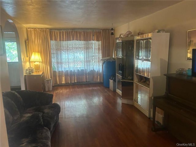 10120 Avenue J, Brooklyn, NY 11236
