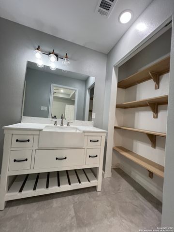 1197 Chisolm, Spring Branch, TX 78070