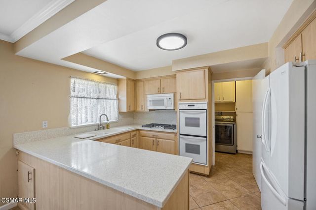 22335 Malden Street, West Hills, CA 91304