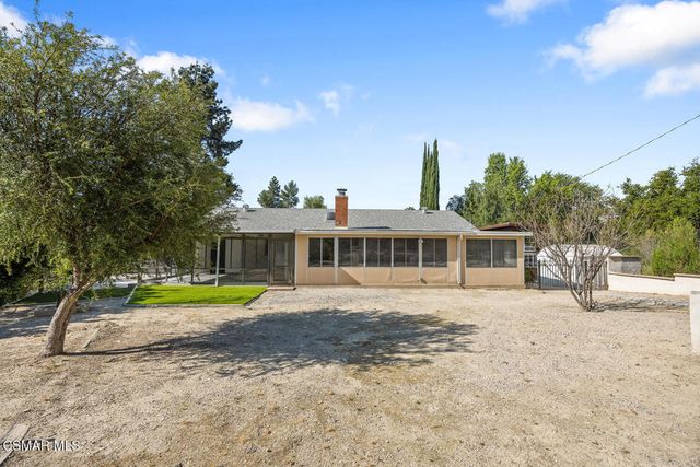 22335 Malden Street, West Hills, CA 91304