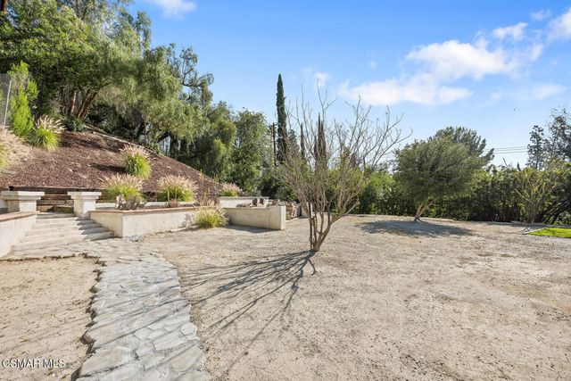 22335 Malden Street, West Hills, CA 91304