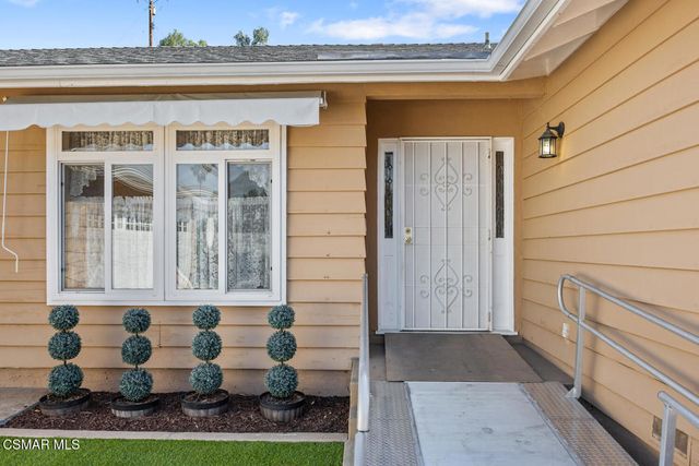 22335 Malden Street, West Hills, CA 91304