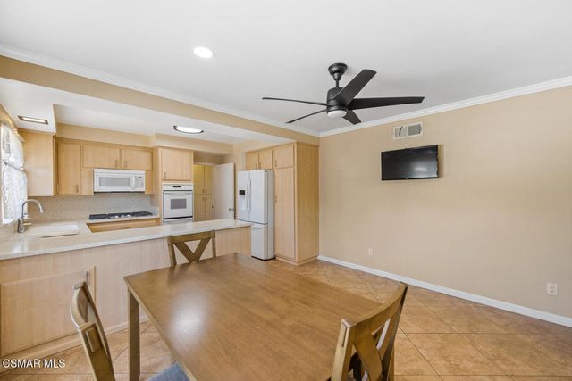 22335 Malden Street, West Hills, CA 91304