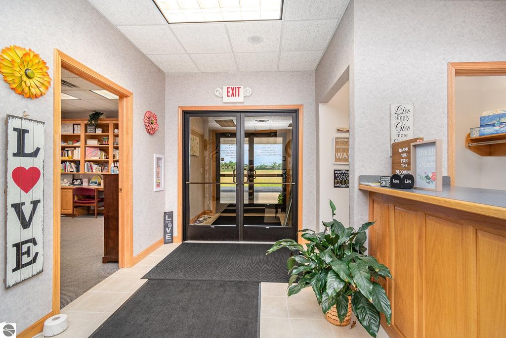 Image 10 of property listing at 4093 M-65, Hale, MI 48739