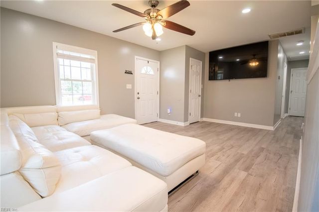 531 Price ST, Hampton, VA 23663