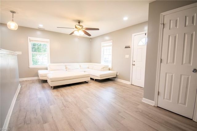 531 Price ST, Hampton, VA 23663