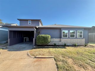 1020 E Walnut Street, Altus, OK 73521