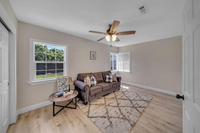 540 E Sonoma Ave, Stockton, CA 95204