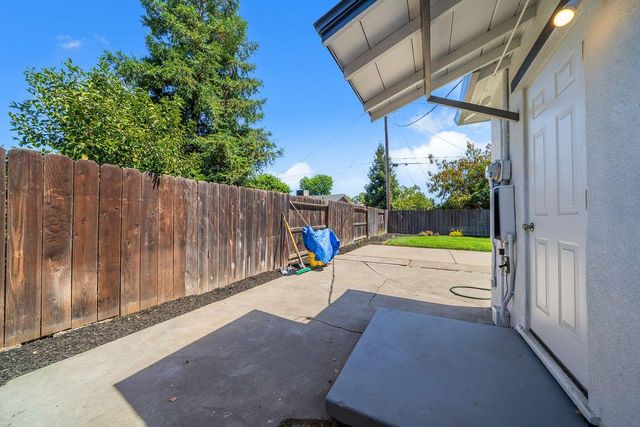 540 E Sonoma Ave, Stockton, CA 95204