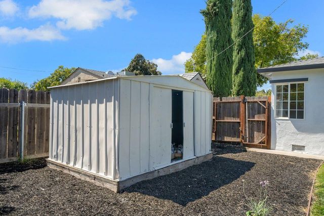 540 E Sonoma Ave, Stockton, CA 95204