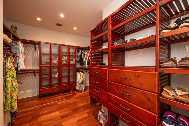 30 Cannon Royal Drive, Shark Key, FL 33040