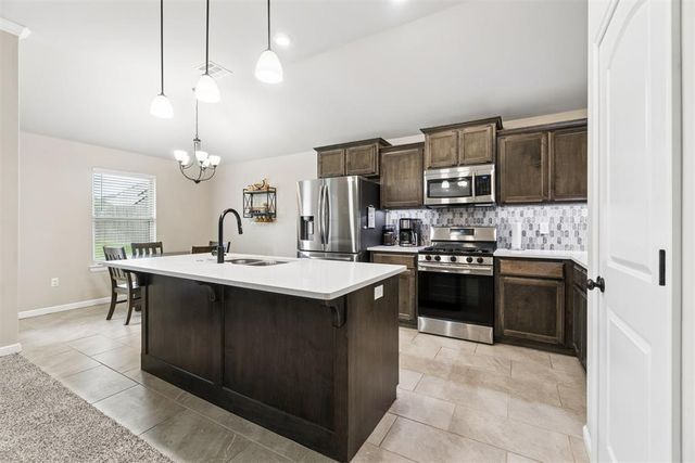 18401 Groveton Boulevard, Edmond, OK 73012