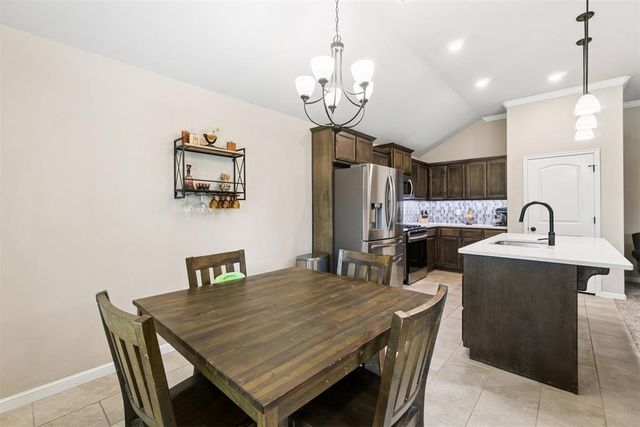 18401 Groveton Boulevard, Edmond, OK 73012