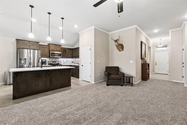 18401 Groveton Boulevard, Edmond, OK 73012