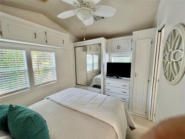 9000 US HIGHWAY 192 929, Clermont, FL 34714