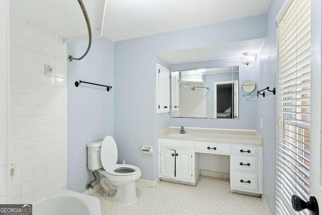 140 Old Fairburn Close SW, South Fulton, GA 30331