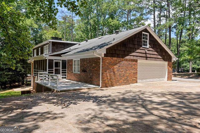 140 Old Fairburn Close SW, South Fulton, GA 30331