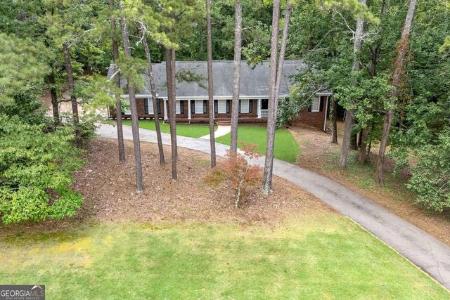 140 Old Fairburn Close SW, South Fulton, GA 30331