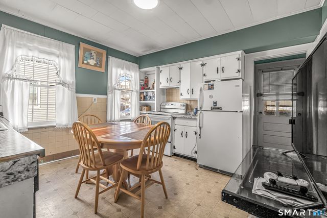 156 Halley Avenue, Fairfield, CT 06825