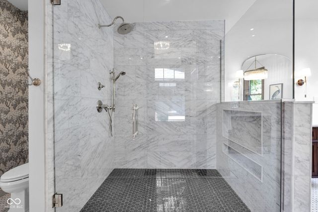 2730 Sutherland Avenue, Indianapolis, IN 46205