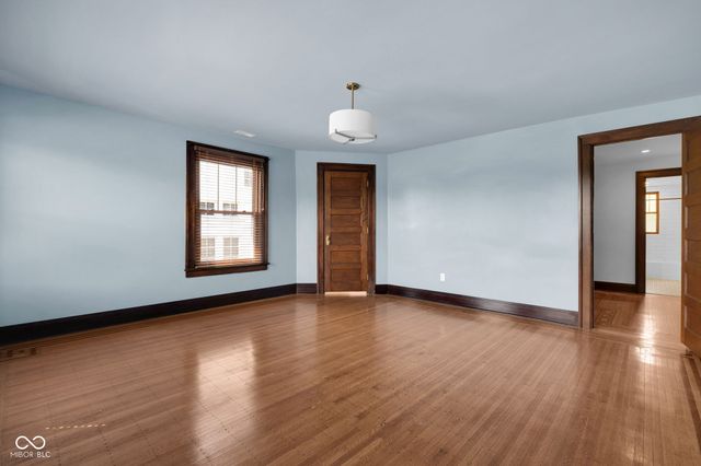 2730 Sutherland Avenue, Indianapolis, IN 46205