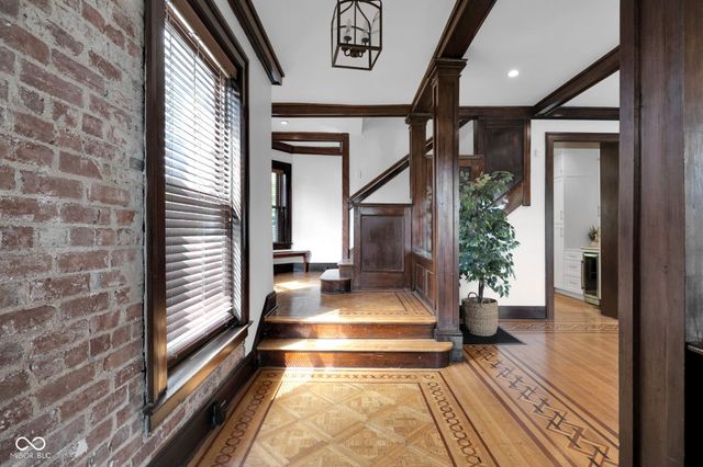 2730 Sutherland Avenue, Indianapolis, IN 46205