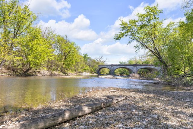 2730 Sutherland Avenue, Indianapolis, IN 46205