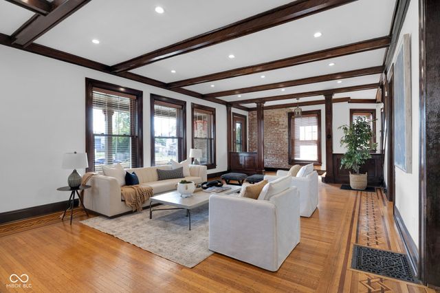 2730 Sutherland Avenue, Indianapolis, IN 46205